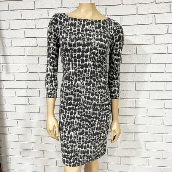 Ann Taylor Women’s Graphic Print Dress - Picture 5 of 12